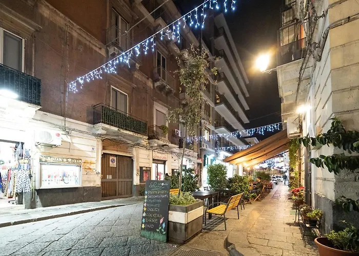 Nocleg ze śniadaniem Le Vie Del Centro 4*