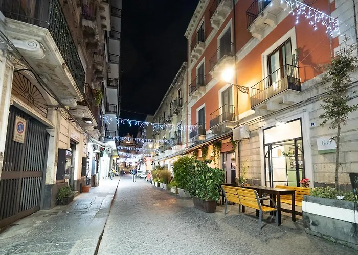 Le Vie Del Centro Katania